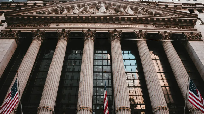 Netskope Threat Labs Report: Financial Services 2026